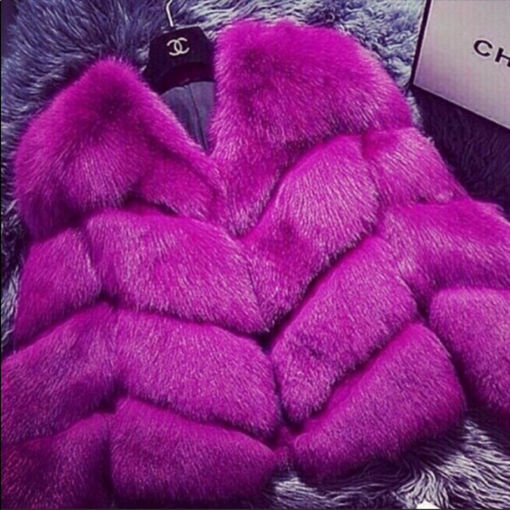 𝕊𝕀𝕄ℙ𝕃𝕀ℂ𝕀𝕋𝕐 𝕀𝕊 𝕋ℍ𝔼 𝕂𝔼𝕐ℕ𝕆𝕋𝔼𝔹𝕆𝔽 𝔸𝕃𝕃 𝕋ℝ𝕌𝔼 𝔼𝕃𝔼𝔾𝔸ℕℂ𝔼 - Picture 2 of 5